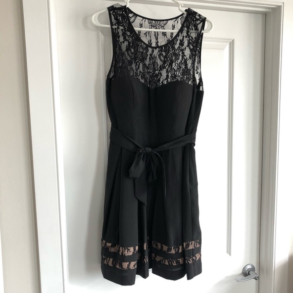 GUESS - Black Dress - Size 8 - Picture 7 of 10